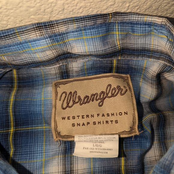 90's Wrangler Blue Plaid Pearl Snap Long Sleeve SZ Large - Picture 2 of 6